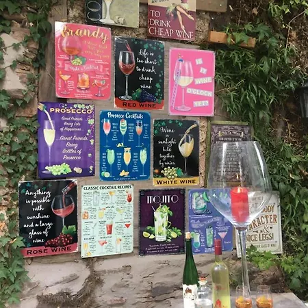 Rieslingakademie Bed & Breakfast Mesenich