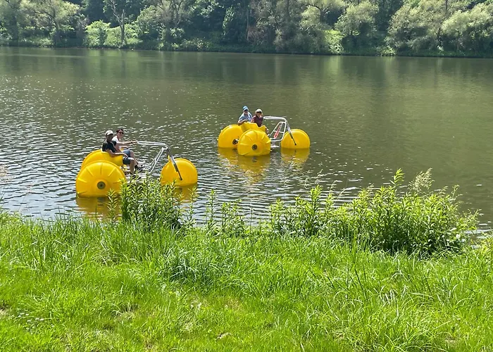 Alojamento de Acomodação e Pequeno-almoço Rieslingakademie Mesenich